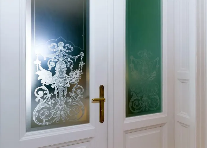 Filip's Palace Luxurious شقة