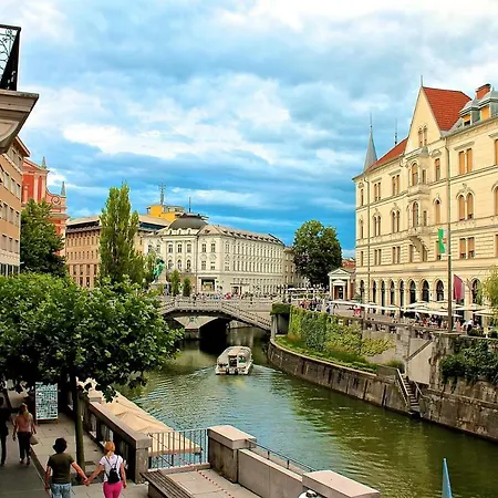 Filip's Palace Luxurious * Ljubljana