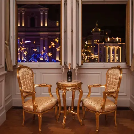 Filip's Palace Luxurious Apartment