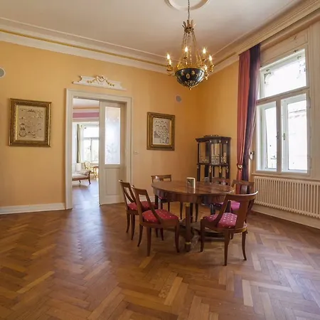 Apartment Filip's Palace Luxurious