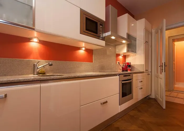 Filip's Palace Luxurious Daire Ljubljana