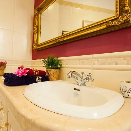 Filip’s Palace Luxurious * Ljubljana