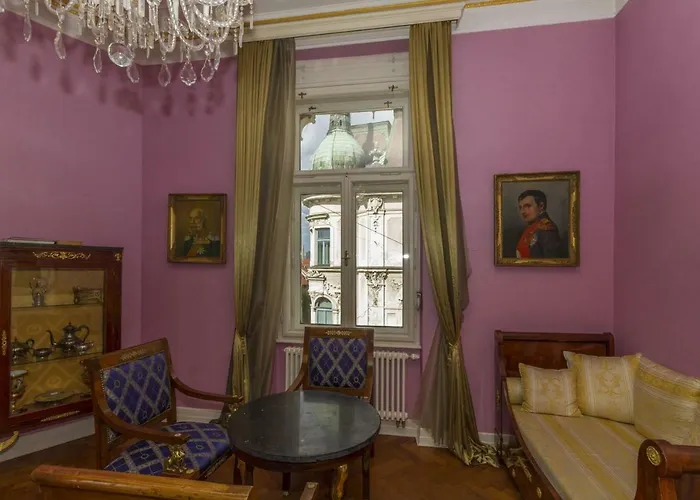 Filip's Palace Luxurious * Liubliana